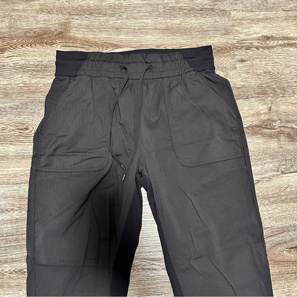 Lululemon Athletica Beyond the Studio Crop Pants in Black - Picture 7 of 10